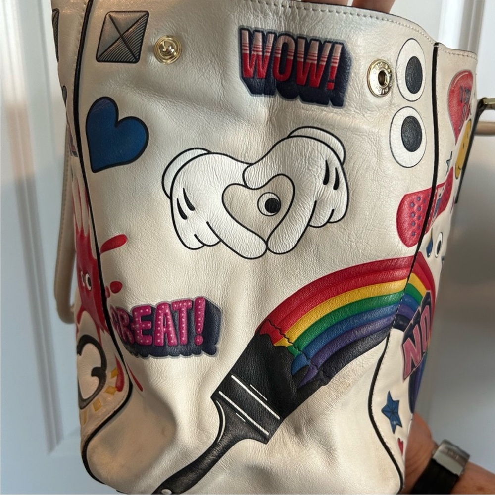 Anya Hindmarch Cream Graphic Tote Bag size medium. - Picture 6 of 16